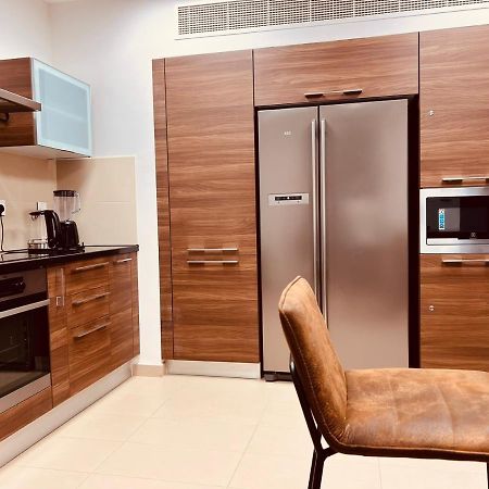 One 2Bhk Elegant Apartment In Muscat Bay 03 エクステリア 写真
