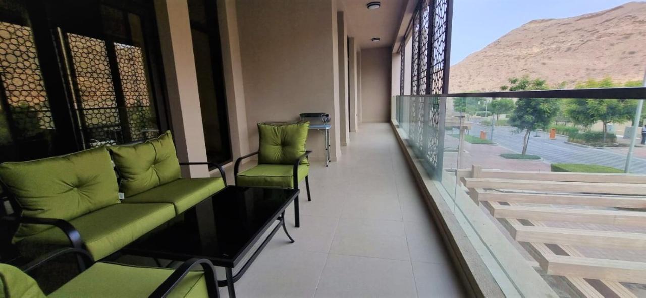 One 2Bhk Elegant Apartment In Muscat Bay 03 エクステリア 写真