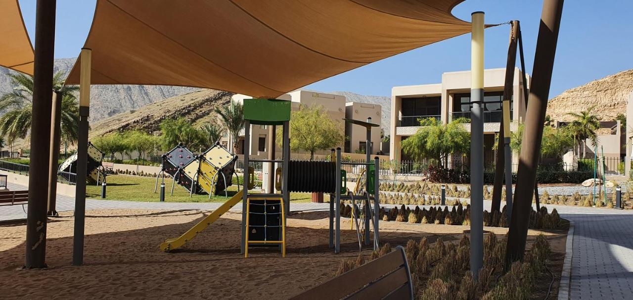 One 2Bhk Elegant Apartment In Muscat Bay 03 エクステリア 写真