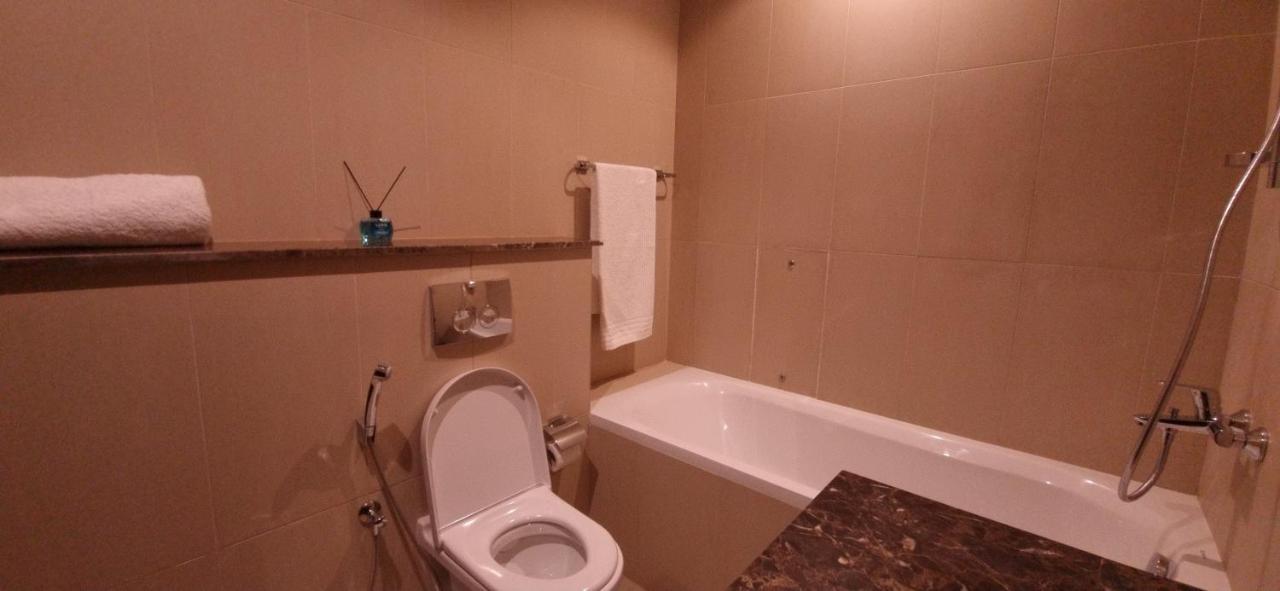 One 2Bhk Elegant Apartment In Muscat Bay 03 エクステリア 写真